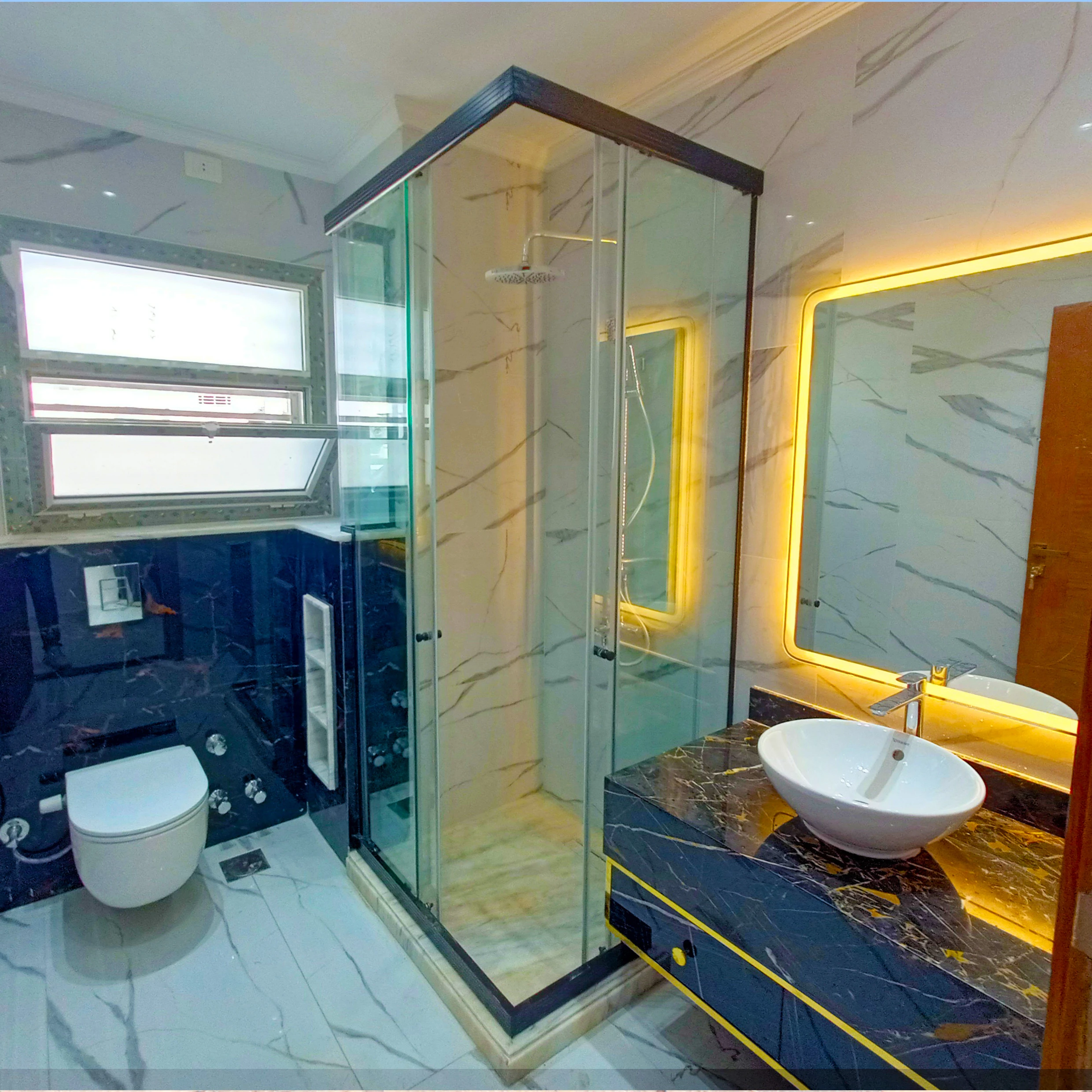 تركيب كبائن شاور 2026 - شركة مكة فى دبى 13 تركيب كبائن شاور