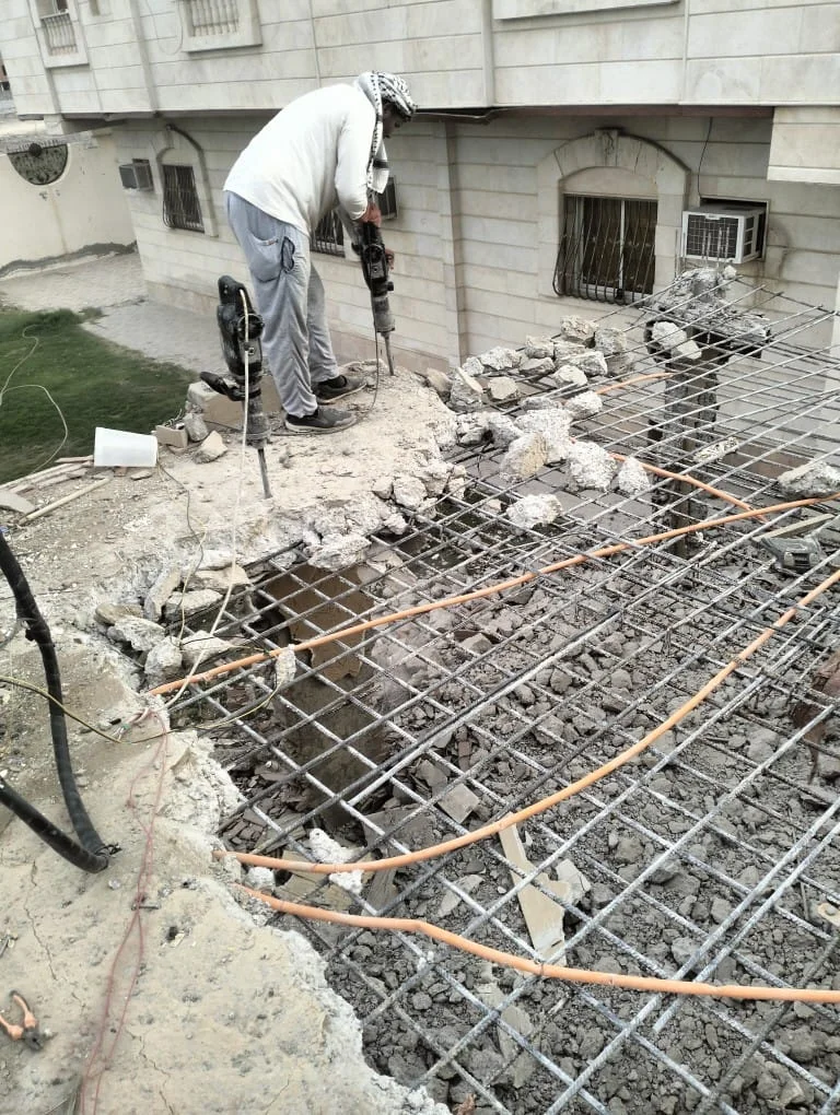 ترميم وتكسير فى الشارقة 43 IMG 20241228 WA0020 Copy