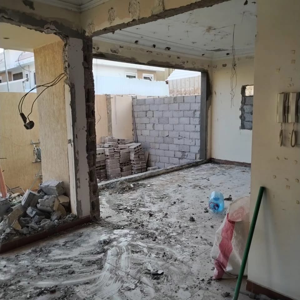 ترميم وتكسير فى الشارقة 38 تكسير وترميم