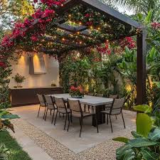 تنسيق حدائق فى الشارقة - شركة مكة 971506658719 132 تنسيق حدائق فلل