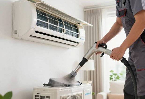 تنظيف مكيفات عجمان باحترافية وسرعة حجز داخل الإمارات